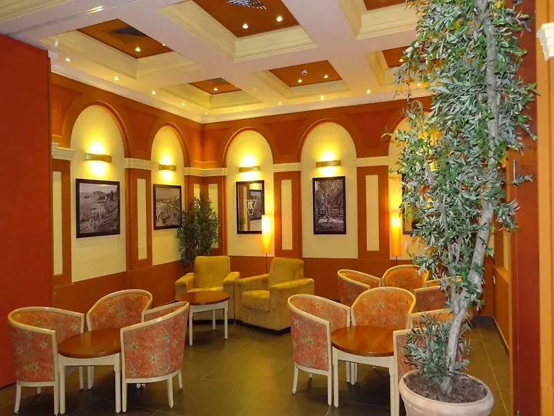 Residence Share Inn Nice 3*,